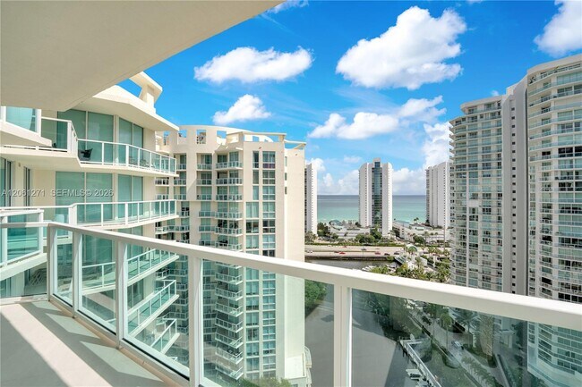 Building Photo - 250 Sunny Isles Blvd