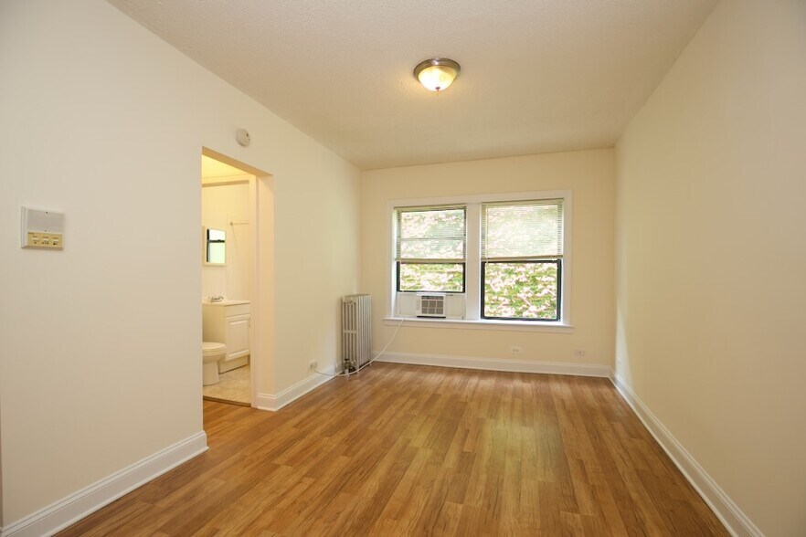 Building Photo - 1742 N Humboldt Blvd