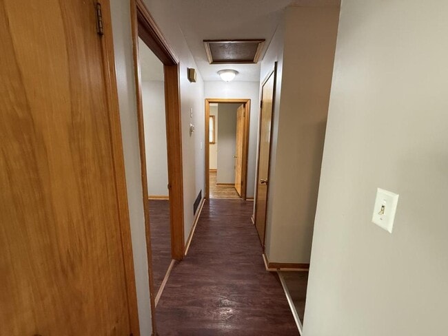 Building Photo - 2013 S 28th St