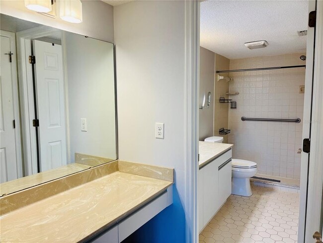 Building Photo - 6211 Timberlake Dr