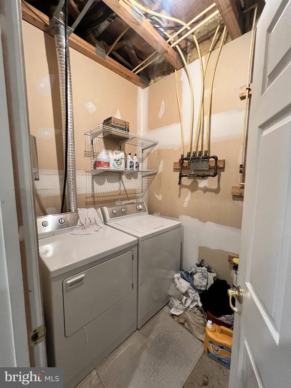 Building Photo - 8356 Millom Ct