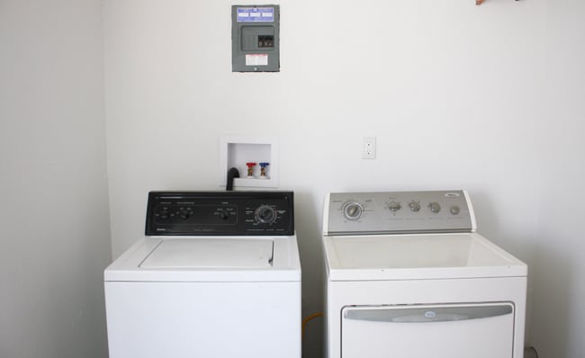 Building Photo - 1125 Tamerack Ave