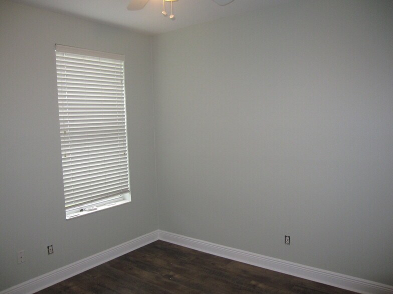 Master Bedroom - 6144 Abbott Station Drive