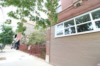 Building Photo - 1439 N Ashland Ave