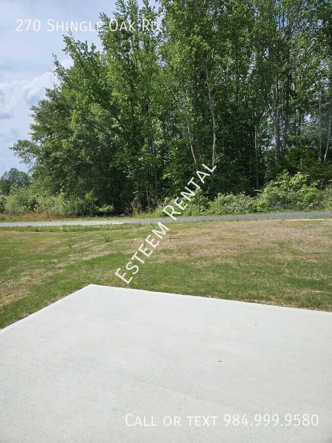 Building Photo - 270 Shingle Oak Rd