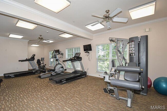 Building Photo - 1270 Strassner Dr