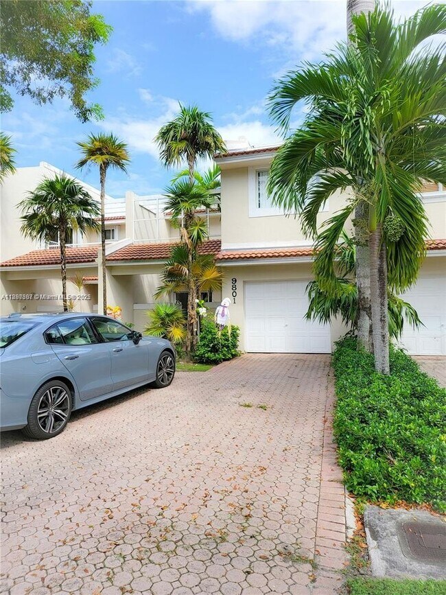 Building Photo - 9801 NW 45th Ln