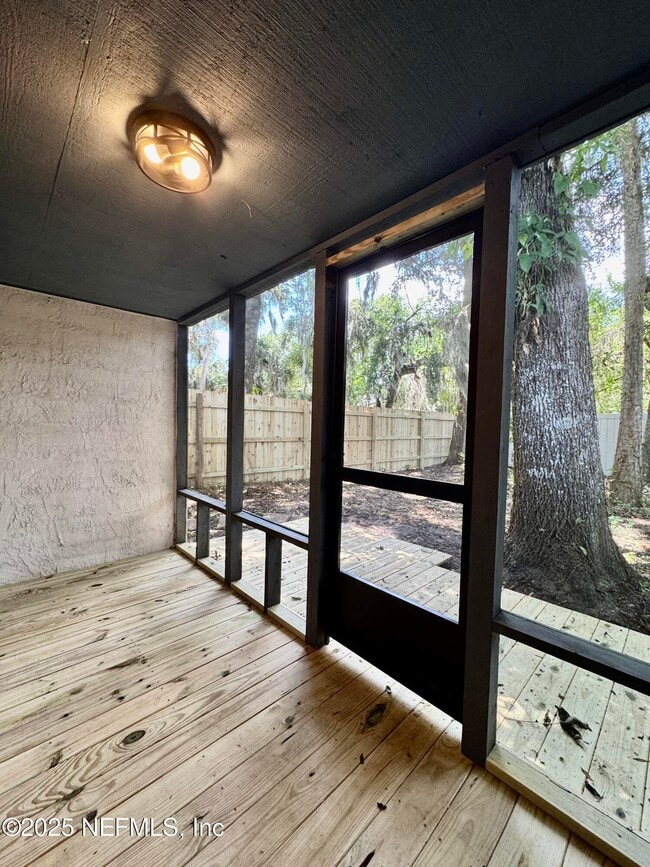 Building Photo - 2964 Songbird Dr