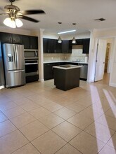 Building Photo - 18 Crossings Cir