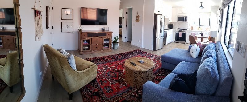 Building Photo - 1113 Trouville Ave