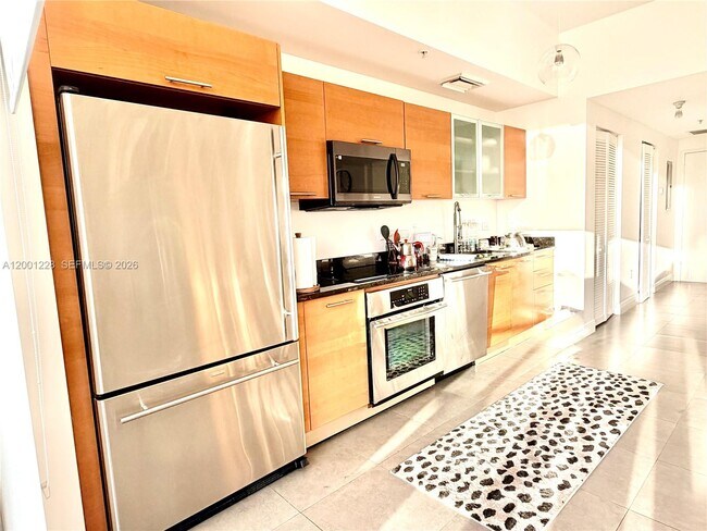 Building Photo - 3470 E Coast Ave