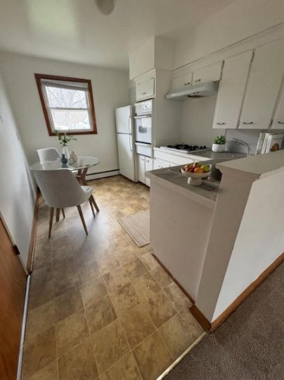 Building Photo - 112 N Brewer Dr