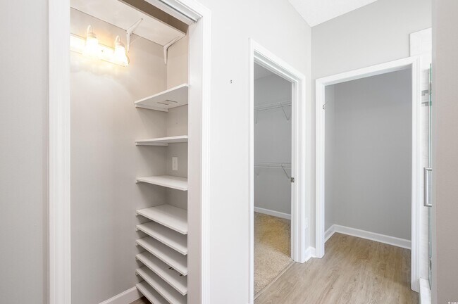 Building Photo - 110 Ashworth Dr