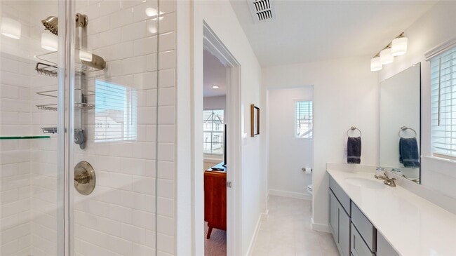 Building Photo - 2942 ELLE DR