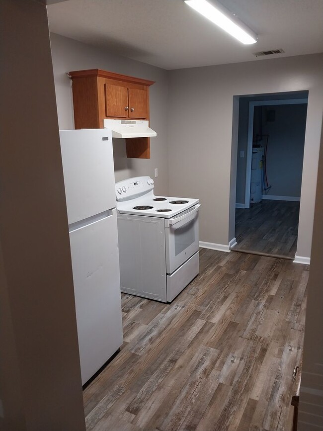 Building Photo - 2Bd/1Ba for Rent in Savannah, GA!