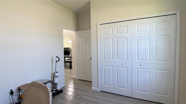 Building Photo - 2129 Hibiscus Pl
