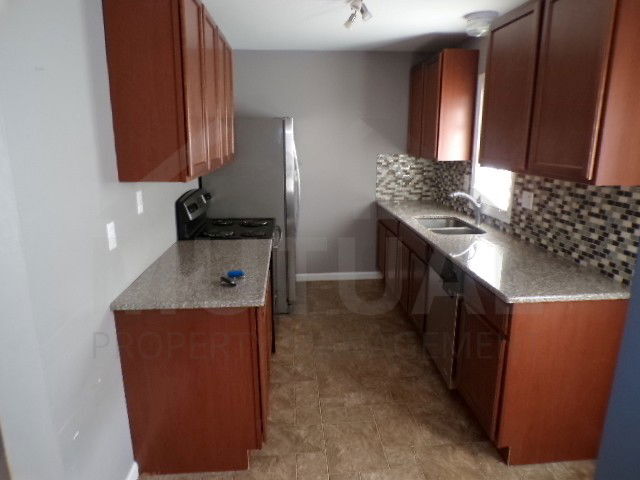 Building Photo - 233 Essex St