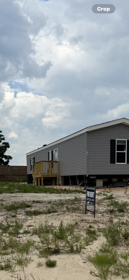 Building Photo - BRAND NEW-3 Bedroom / 2 Bath-MOVE-IN SPECI...