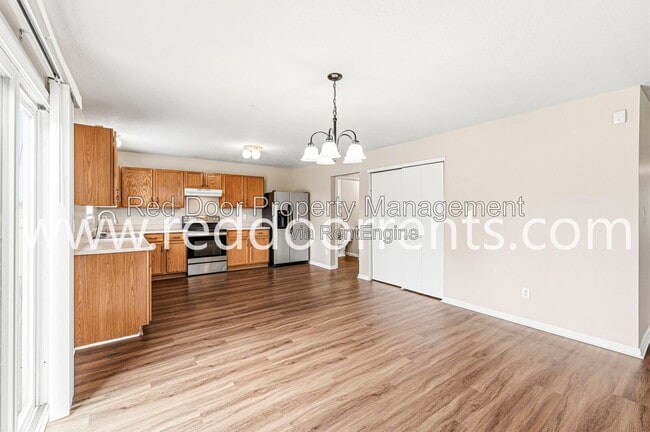 Building Photo - 12419 Deerview Dr