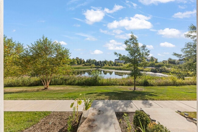 Building Photo - 4415 Monroe Ct