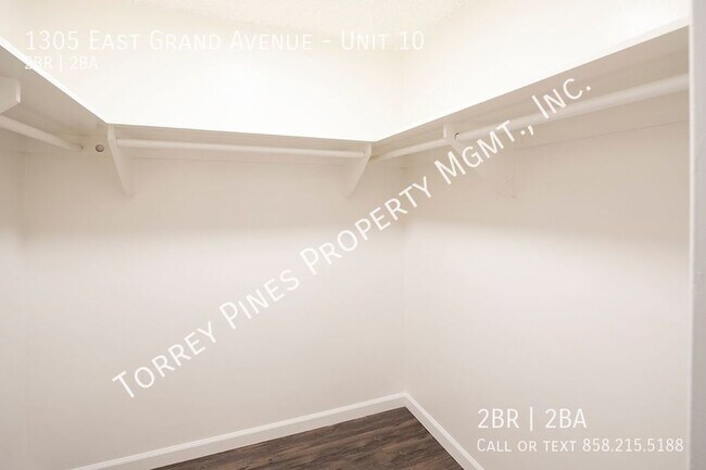 Building Photo - 1305 E Grand Ave