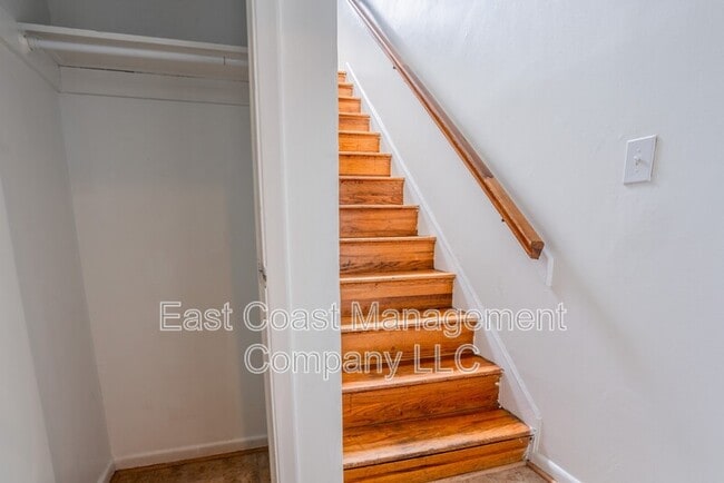 Building Photo - 1502 E Baltimore St