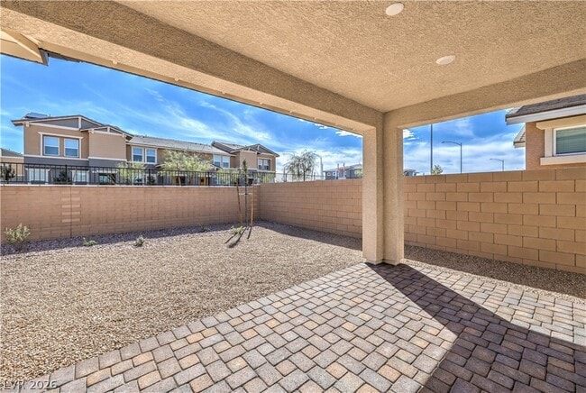 Building Photo - 497 Chestnut Falcon Ave