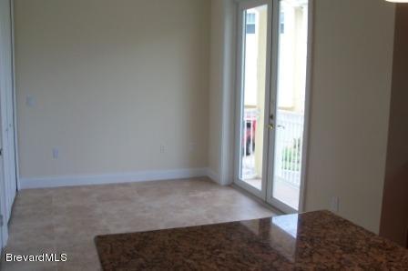 Building Photo - 870 Vignoles Ave NE