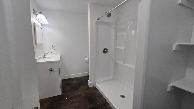 Building Photo - 6911 Hunter Dawn Way