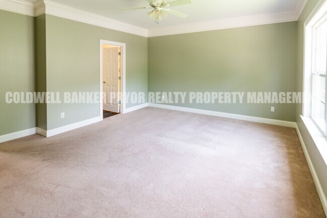 Building Photo - 1601 Bush Rd