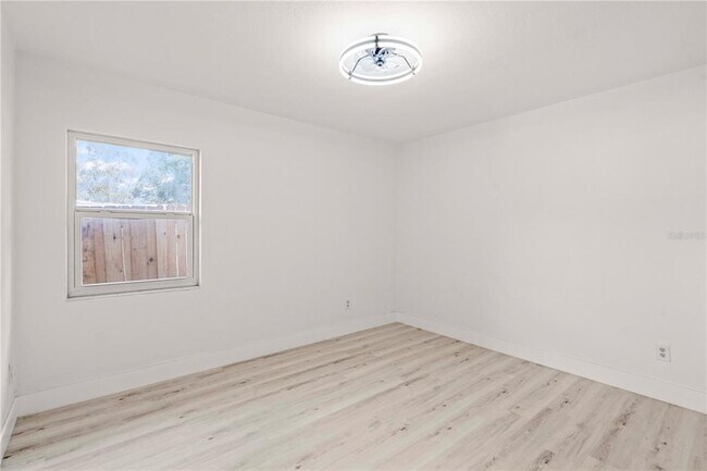 Building Photo - 1369 Pine Brook Dr