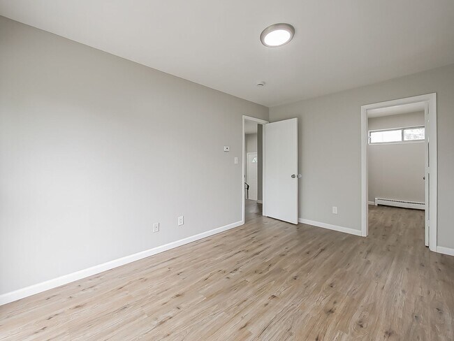 Building Photo - Peaceful Living in the Heart of White Lake