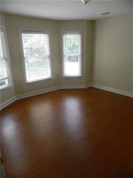 Building Photo - 4780 Summerset Ln