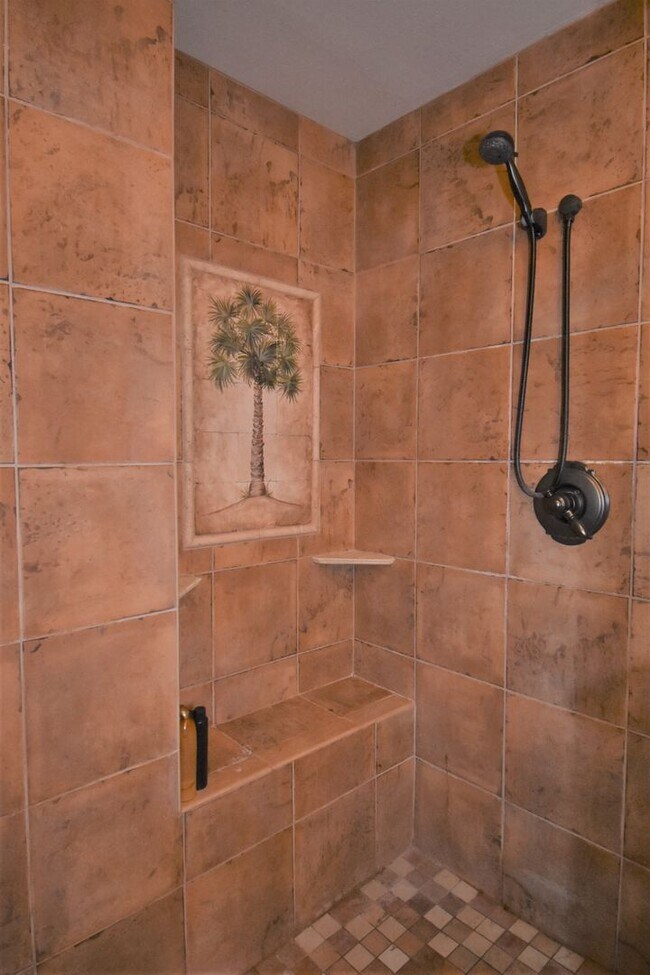 Building Photo - 5427 Villa Deste Ct