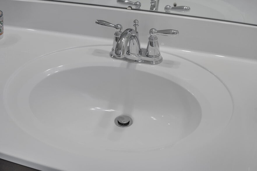 Building Photo - 121 Penick Ct