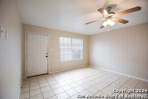 Building Photo - 1152 Misty Acres Dr