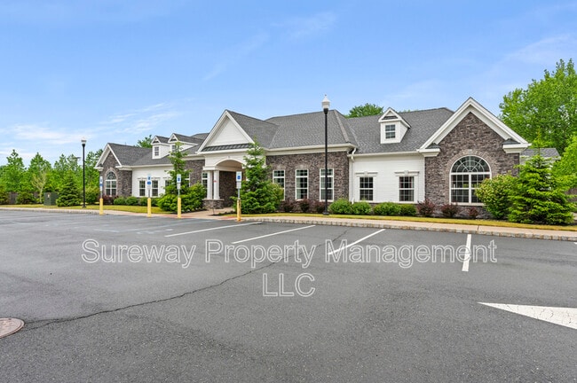 Building Photo - 1806 Swales Ct