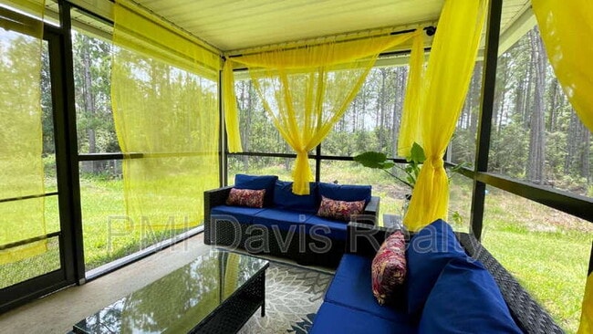 Building Photo - 11814 Lindsey Lake Drive