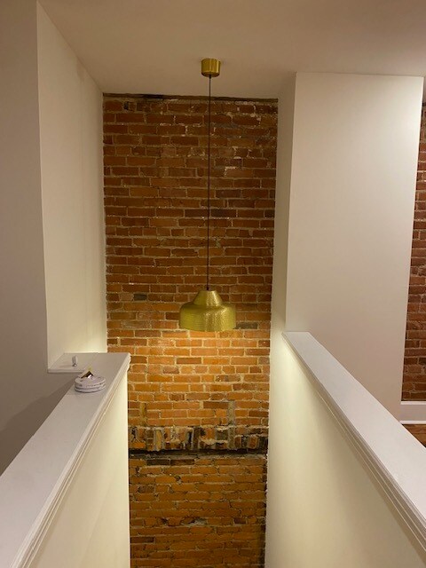 Building Photo - 208 Dakota Ave