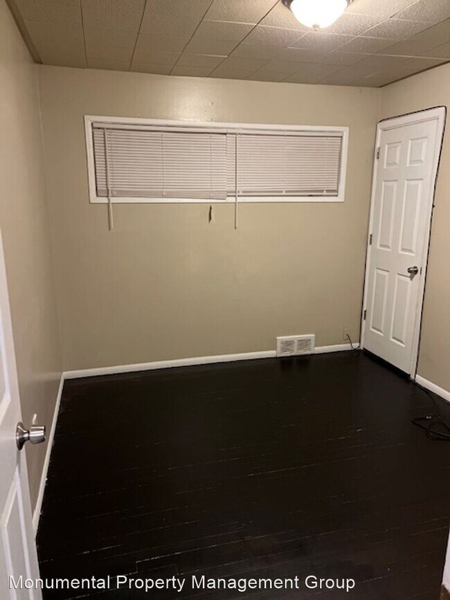 Building Photo - 3 br, 1 bath House - 744 Clair Street