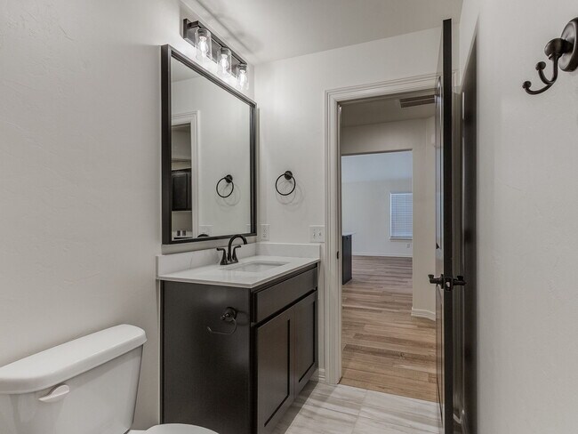 Building Photo - 4324 Overlook Pass