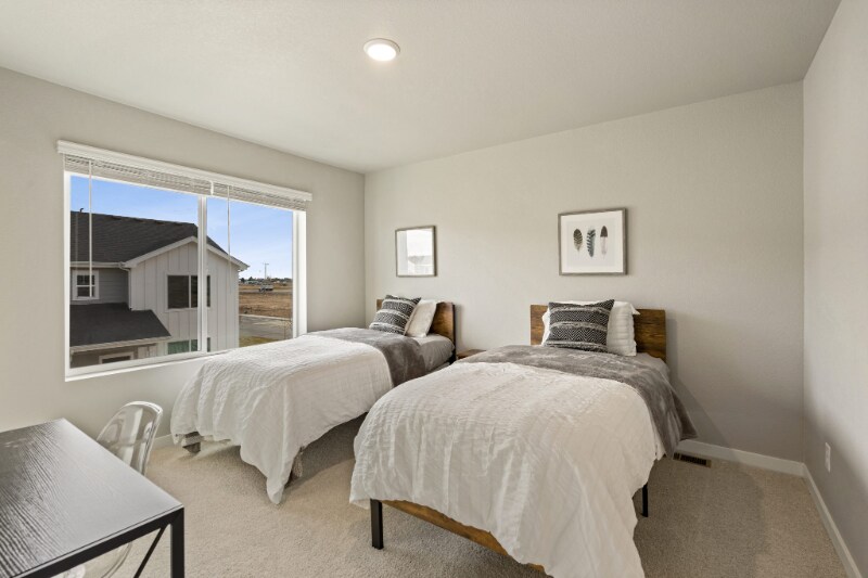 Building Photo - 720 Oregon Trail