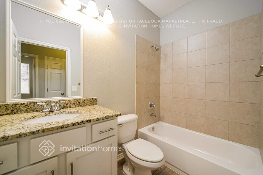 Building Photo - 1952 Bridgeview Cir