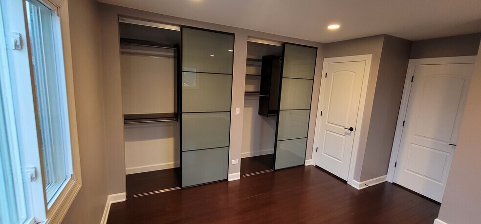 Building Photo - 1147 Needham Rd