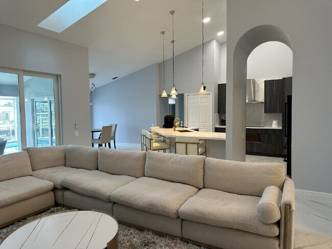 Building Photo - Gulf Cove Community