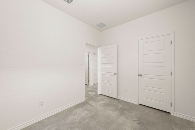 Building Photo - 3903 Sugar Hackberry Trl