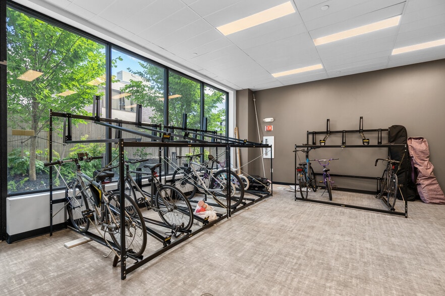 Building Photo - 60 Leo M Birmingham Pky