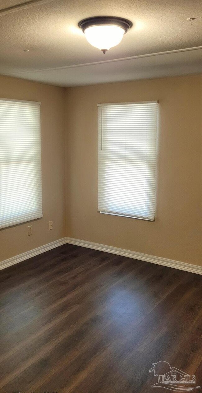 Building Photo - 5432 Borden Rd