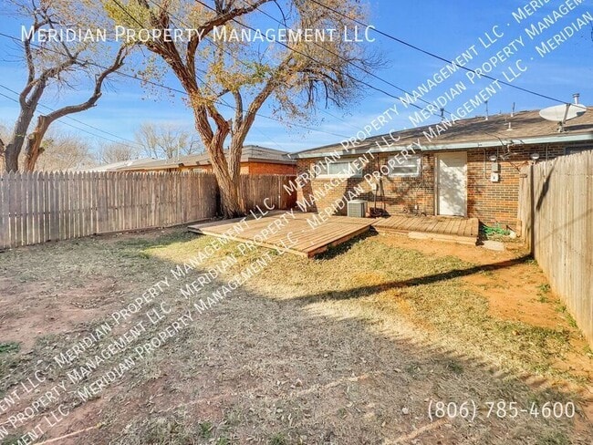 Building Photo - 2107 35th St