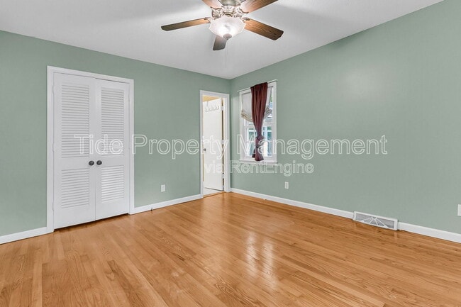 Building Photo - 109 Runnymede Ln